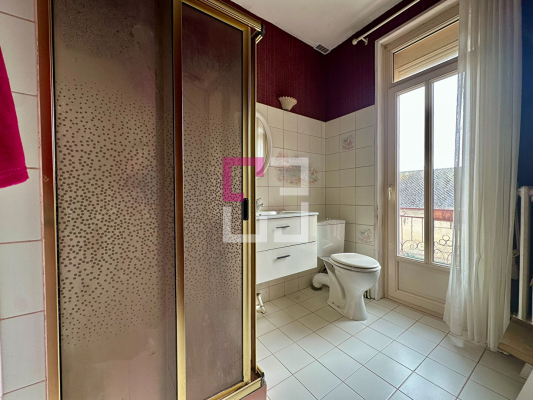 
Maison Anguilcourt Le Sart 7 pièce(s) 143 m2
