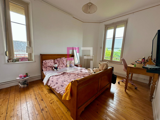 
Maison Anguilcourt Le Sart 7 pièce(s) 143 m2
