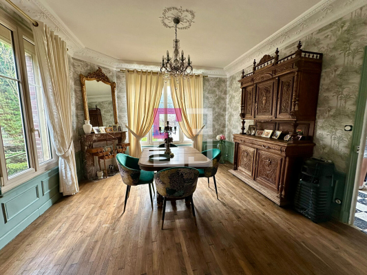 
Maison Anguilcourt Le Sart 7 pièce(s) 203 m2
