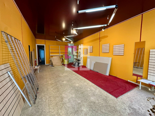 
Immeuble Ham 5 pièce(s) 170 m2
