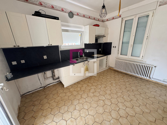 
Maison Moy De L Aisne 4 pièce(s) 98 m2
