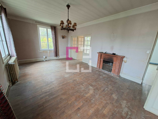 
Maison Braye En Thierache 9 pièce(s) 217 m2
