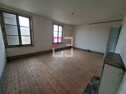 
Maison Braye En Thierache 9 pièce(s) 217 m2
