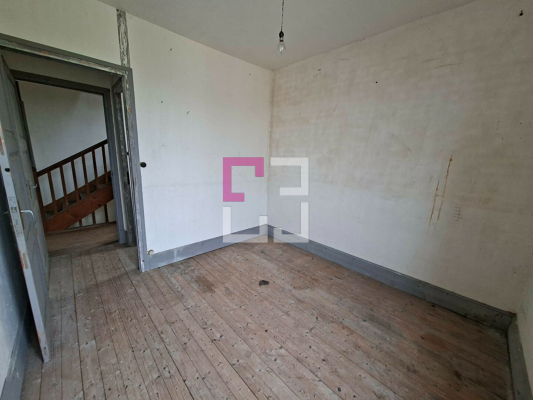 
Maison Braye En Thierache 9 pièce(s) 217 m2
