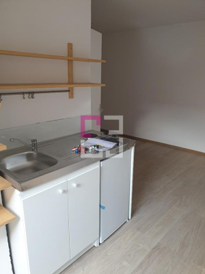 
Studio Idéal Etudiants Proche IFSI et Hôpital - St Quentin
