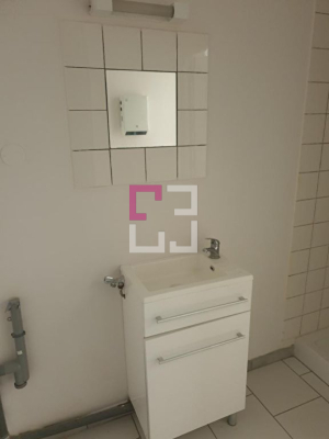 
Studio Idéal Etudiants Proche IFSI et Hôpital - St Quentin
