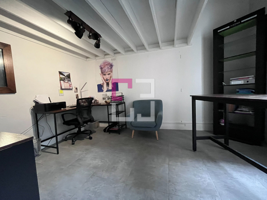 
Fonds de commerce Coiffure Chauny 114 m2
