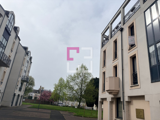 
Appartement Saint Quentin 4 pièce(s) 105 m2
