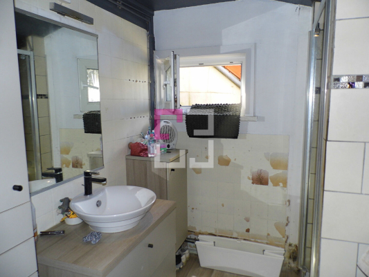 
Maison Vaux Andigny 5 pièce(s) 118 m2
