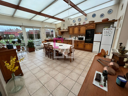 
Maison Tergnier 6 pièce(s) 140 m2
