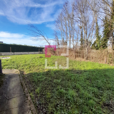 
EXCLUSIVITE à LA FERE. 15MN DE LAON. BIEN DE 530M²
