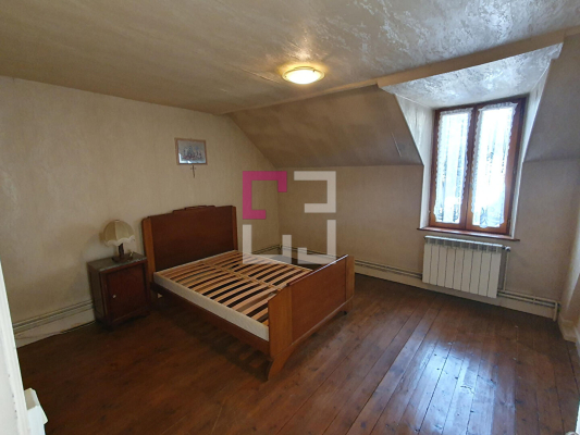 
Maison Pargnan 5 pièce(s) 132 m2
