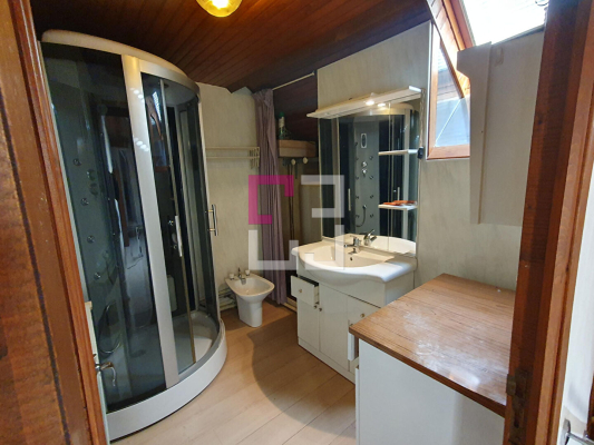 
Maison Pargnan 5 pièce(s) 132 m2
