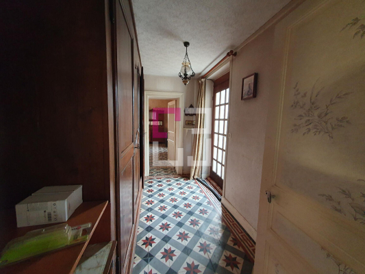 
Maison Pargnan 5 pièce(s) 132 m2
