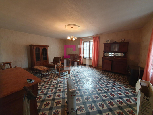 
Maison Pargnan 5 pièce(s) 132 m2
