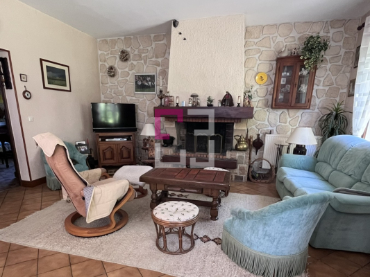 
Maison Amigny Rouy 6 pièce(s) 120 m2
