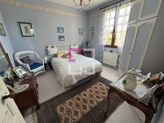 
Maison Amigny Rouy 6 pièce(s) 120 m2
