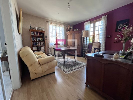 
Maison Amigny Rouy 6 pièce(s) 120 m2
