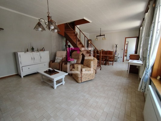 
Maison SERY-LES-MEZIERES 5 pièces 143 m²
