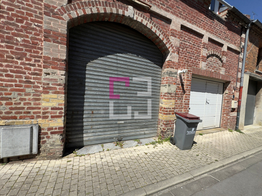 
Parking / box Marle 25 m2
