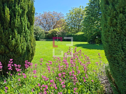 
Maison Laigny 8 pièce(s) 198 m2
