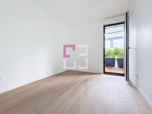 
Appartement Sery Les Mezieres 3 pièce(s) 61 m2
