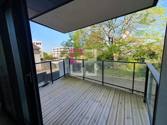 
Appartement Sery Les Mezieres 3 pièce(s) 61 m2
