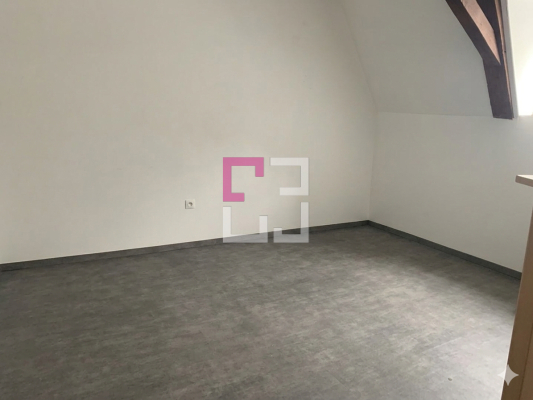 
Immeuble Marle 8 pièce(s)
