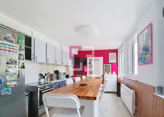 
Maison Lislet 6 pièce(s) 158.48 m2
