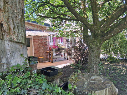 
Maison Lislet 6 pièce(s) 158.48 m2
