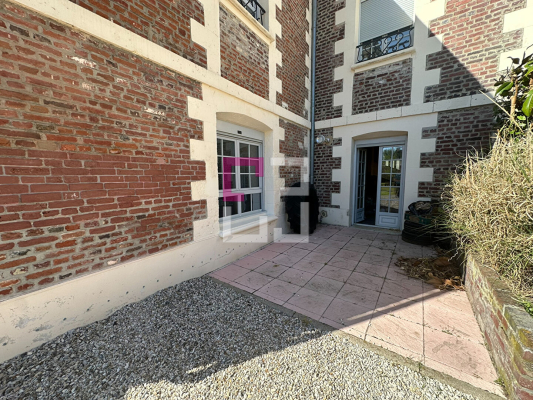
Maison La Fere 5 pièce(s) 151 m2
