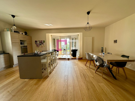 
Maison La Fere 5 pièce(s) 151 m2
