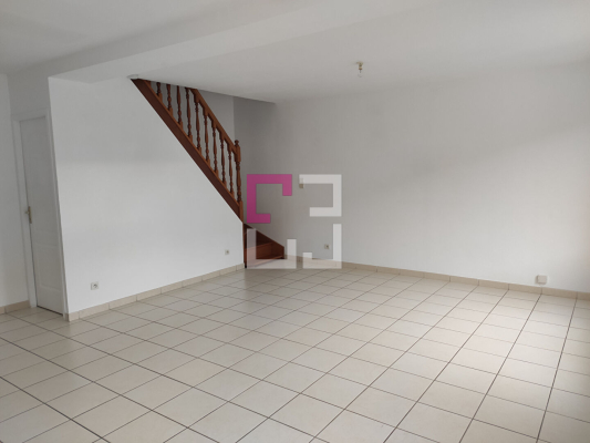 
Maison Clacy Et Thierret 3 pièce(s) 69 m2
