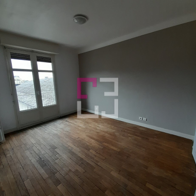 
LAON GARE APT TYPE 3.
