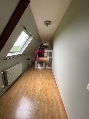 
Maison Housset 11 pièce(s) 434.91 m2
