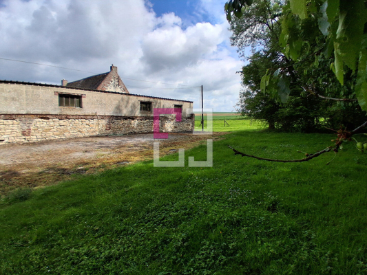 
Maison Housset 11 pièce(s) 434.91 m2
