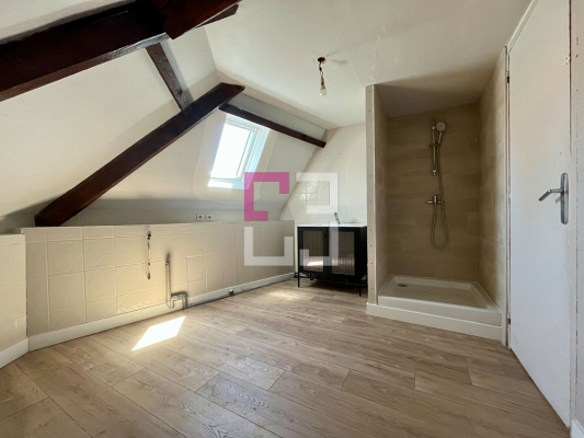 
Appartement Eppeville 3 pièce(s) 90.02 m2
