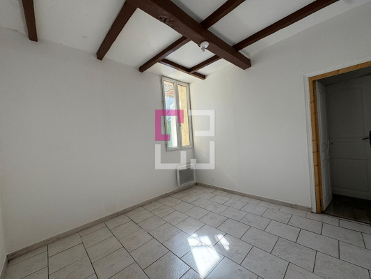 
Immeuble Muille Villette 29 pièce(s) 450m²
