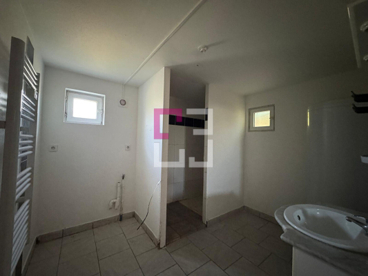 
Immeuble Muille Villette 29 pièce(s) 450m²
