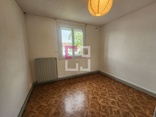 
Maison à CHAUNY
