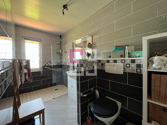 
Maison Erlon 3 pièce(s) 75.7 m2
