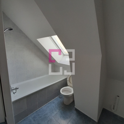 
LAON VILLE BASSE. REF 5294LR MAISON type 3 avec parking privatif. Loué.
