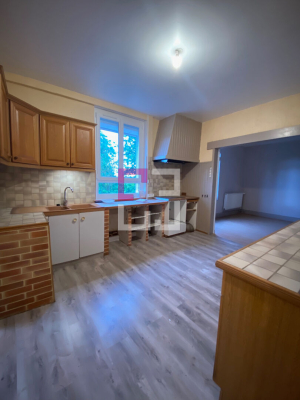 
Maison Cerizy 5 pièce(s) 111.52 m2
