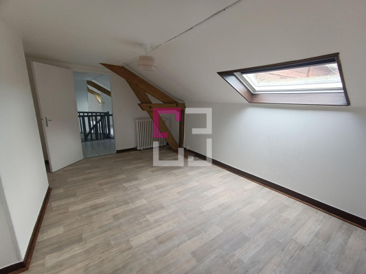 
Appartement en centre ville à CHAUNY
