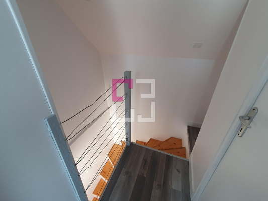 
Maison La Fere 6 pièce(s) 144 m2
