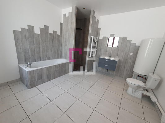 
Maison La Fere 6 pièce(s) 144 m2
