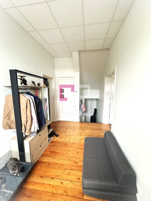 
Appartement 4 pièce(s) 108.69 m2 avec extérieur et parking
