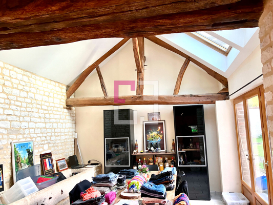 
EN EXCLUSIVITE A SISSONNE. REF5328LR
