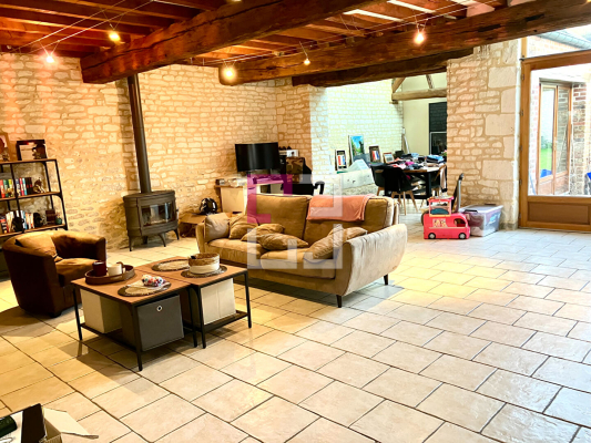 
EN EXCLUSIVITE A SISSONNE. REF5328LR
