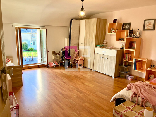 
EN EXCLUSIVITE A SISSONNE. REF5328LR
